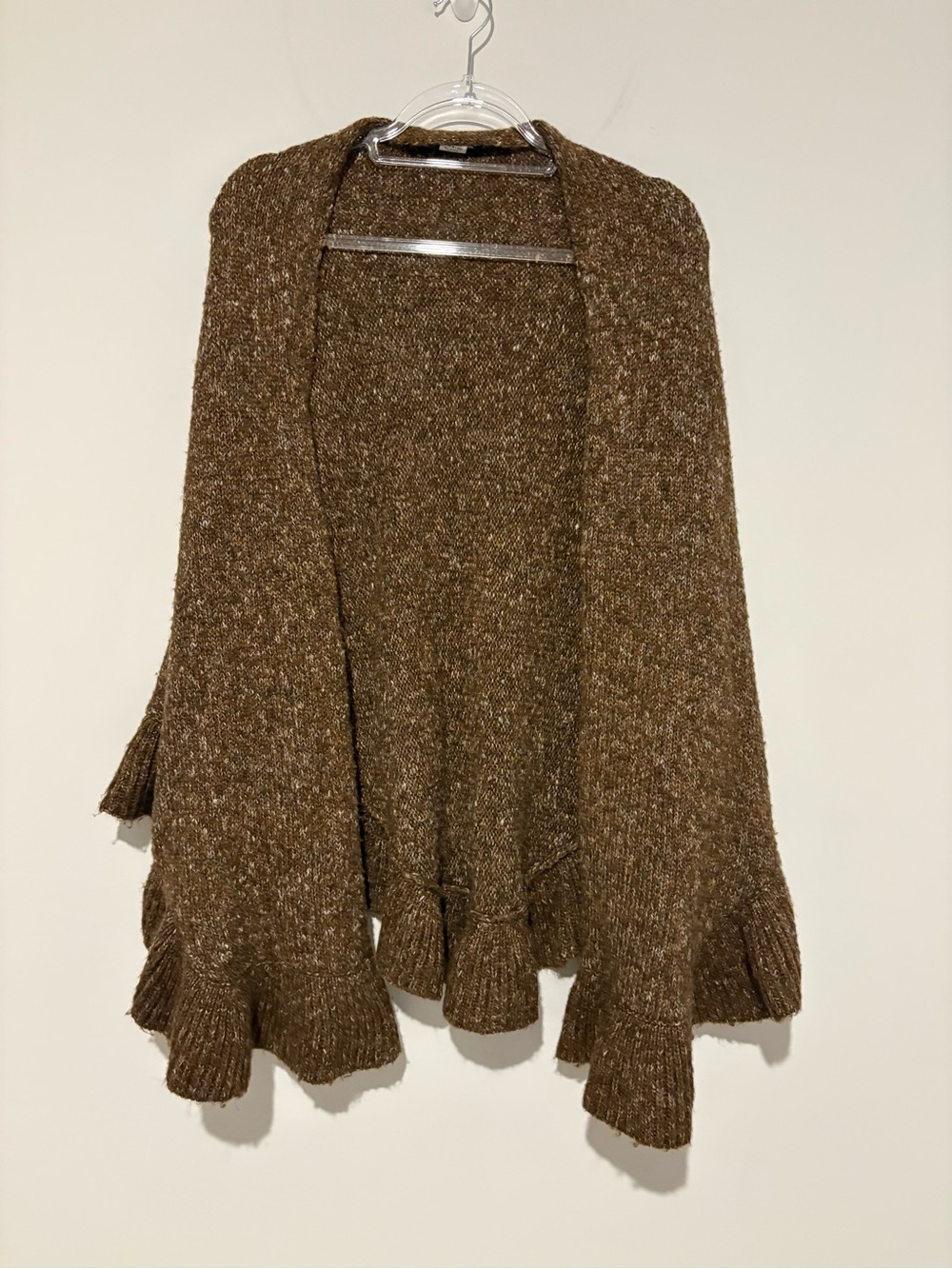 CAbi Marled Knit Ruffle Poncho Shawl sweater brown‎ One Size